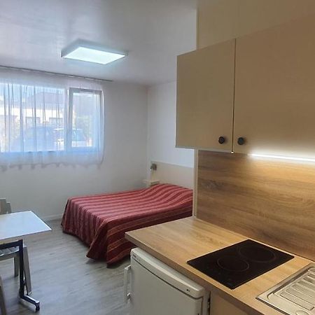 Residence Les Temporis Bretteville Sur Odon Екстериор снимка