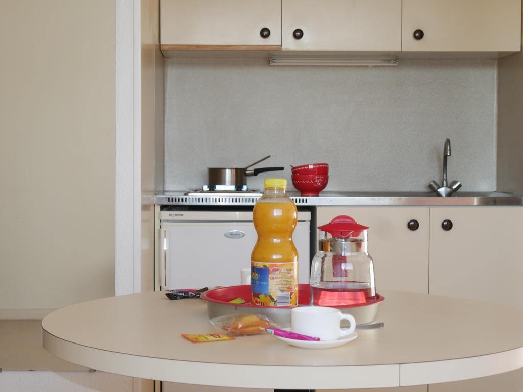 Residence Les Temporis Bretteville Sur Odon Екстериор снимка